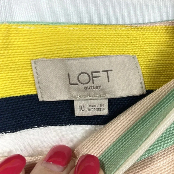 Loft Womens Mini Skirt 10 Multi Color Stripe Lined Back Zip Pink Blue Yellow EUC - Picture 2 of 9